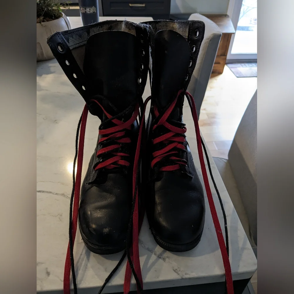 Leather Black Combat/Military Boots - Red & Black Laces - Picture 5 of 5